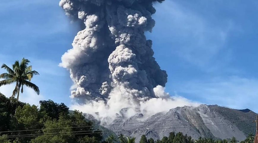 Indonesia's Ibu volcano